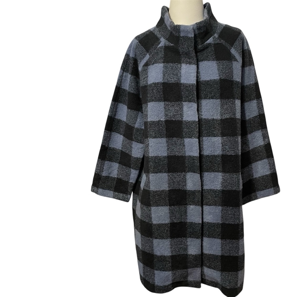 Tahari Wool Blend Buffalo Plaid Lightweight Coat
